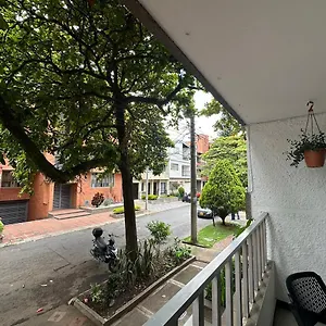 Loft Central, Cerca A Laureles Guarda Meletas Gratis!! Medellín