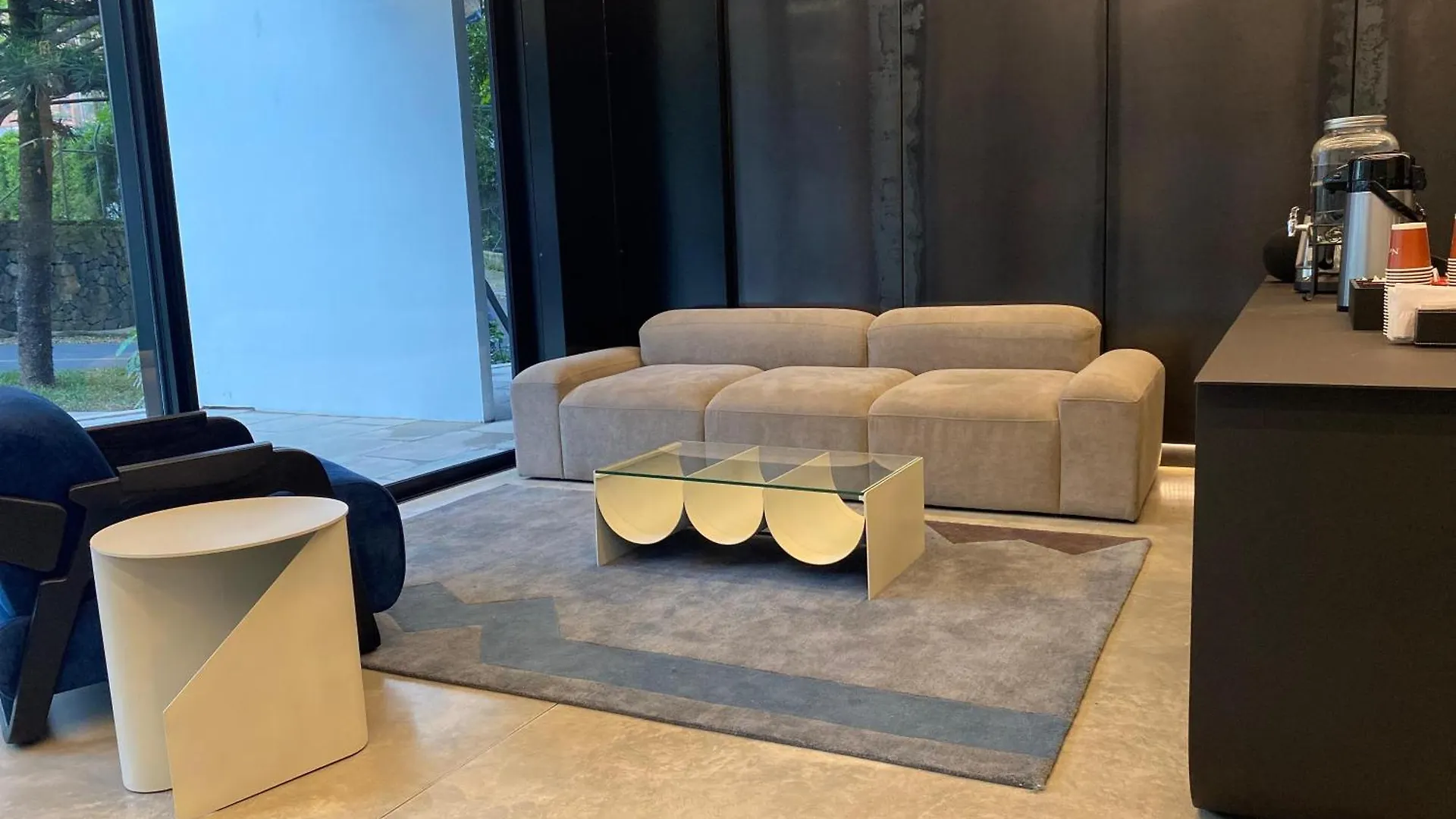 Nock - Reserved Residences Μεντεγίν 0*,